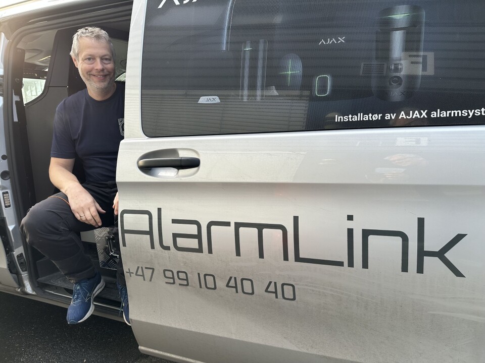 Tom Müller Pedersen etablerte Alarmlink Oslo AS i 2021. Selskapet har nå fem ansatte, og omsetter i år for mer enn 12 millioner kroner. Tom Müller Pedersen