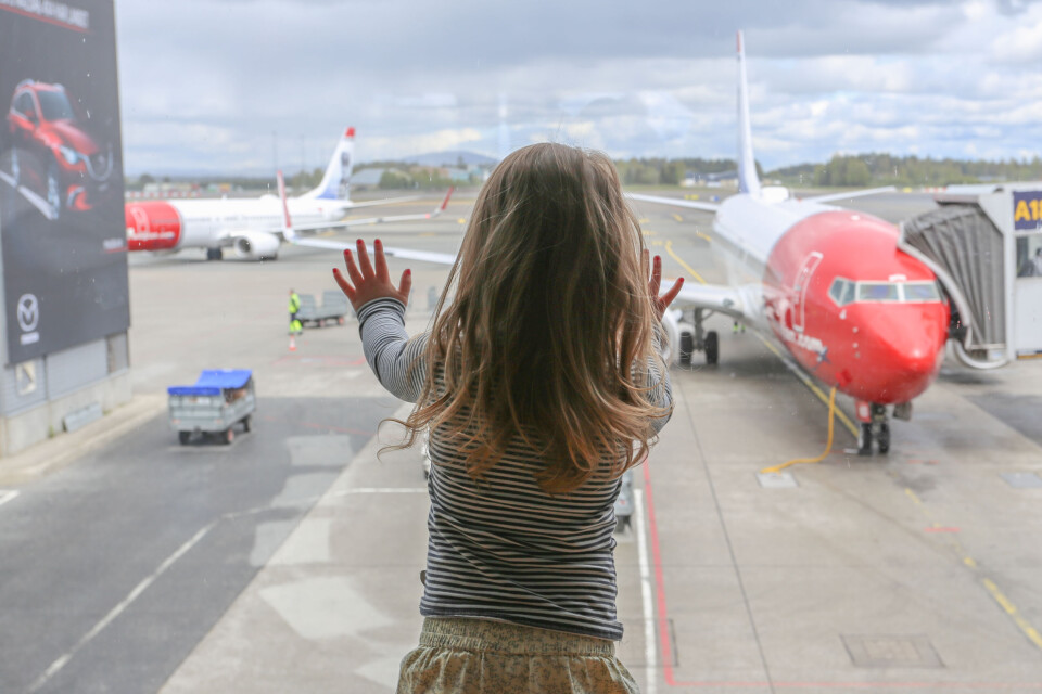 Fra fredag kan det bli vekterstreik, noe som i så fall vil ramme flypassasjerene hardt (foto: Oslo Lufthavn)