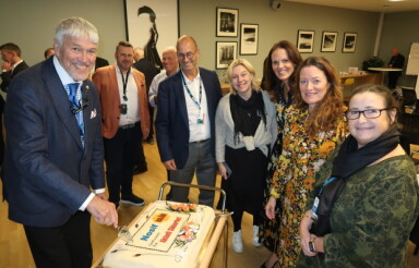 50-årsjubilant med sprek feiring
