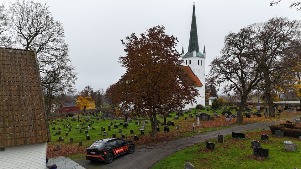 Hønefoss Vaktselskap har både videoovervåking og brannvarsling rundt og i Norderhov kirke. I disse dager installeres Ajax Fire Hub. Norderhov kirke