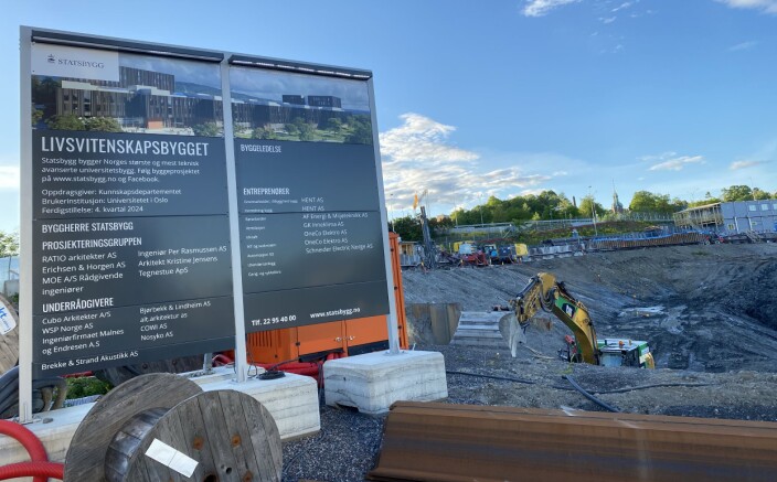 Den største prestisjejobben Oneco er i gang med i dag, er Livsvitenskapsbygget for Statsbygg i Oslo. Sikkerhet, blant annet med lås og beslag, er blant mange fagområder de bidrar med der. Den største prestisjejobben Oneco er i gang med i dag, er Livsvitenskapsbygget for Statsbygg i Oslo. Sikkerhet, blant annet med lås og beslag, er blant mange fagområder de bidrar med der.