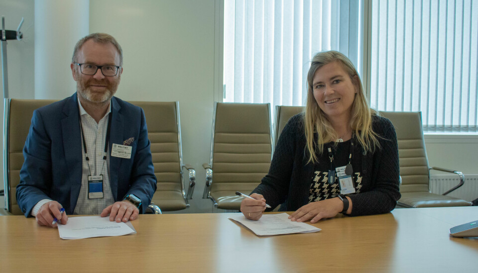 Knut Gaaserud i Caverion og Marianne Haahjem i Politiets Fellestjenester signerte i går en betydelig avtale om teknisk sikkerhet.