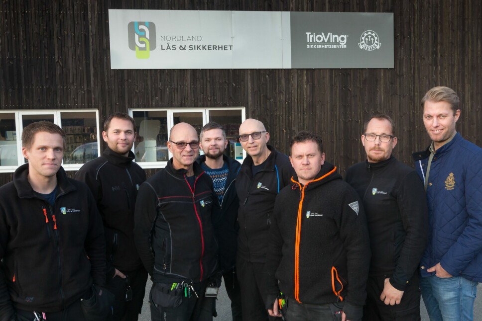 Her er noen av de ansatte i Nordland Lås & Sikkerhet som nå blir en del av Prosero Security Group.