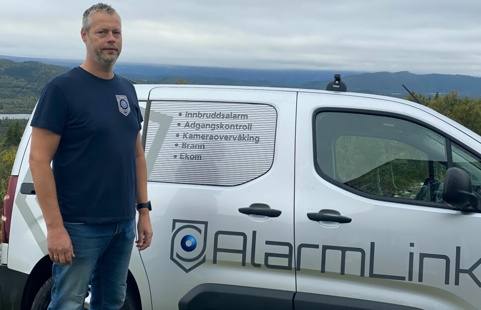 Etter 20 år i Skan-kontroll har Tom Müller Pedersen etablert Alarmlink Oslo AS.