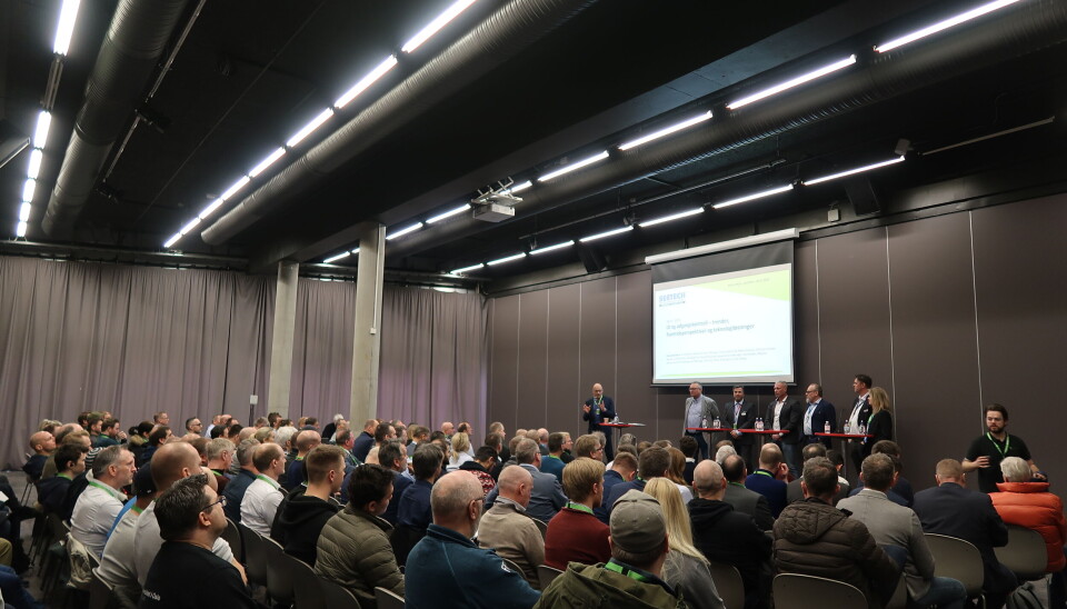 Det var helt fullt under flere seminarer på Sectech. Dette bildet er tatt under paneldebatten om adgangskontroll. Det var helt fullt under flere seminarer på Sectech. Dette bildet er tatt under paneldebatten om adgangskontroll.