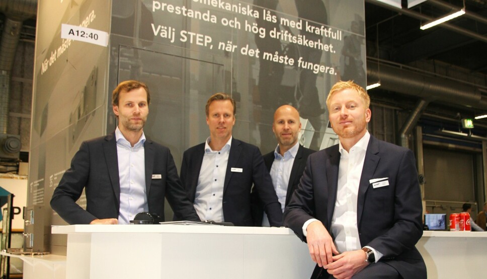 Anders Møller i Steplock Norway AS (foran), her sammen med eierne David, Olov og Fredrik Stendal (Stendal El AB), ser frem til å kunne levere Step 535.